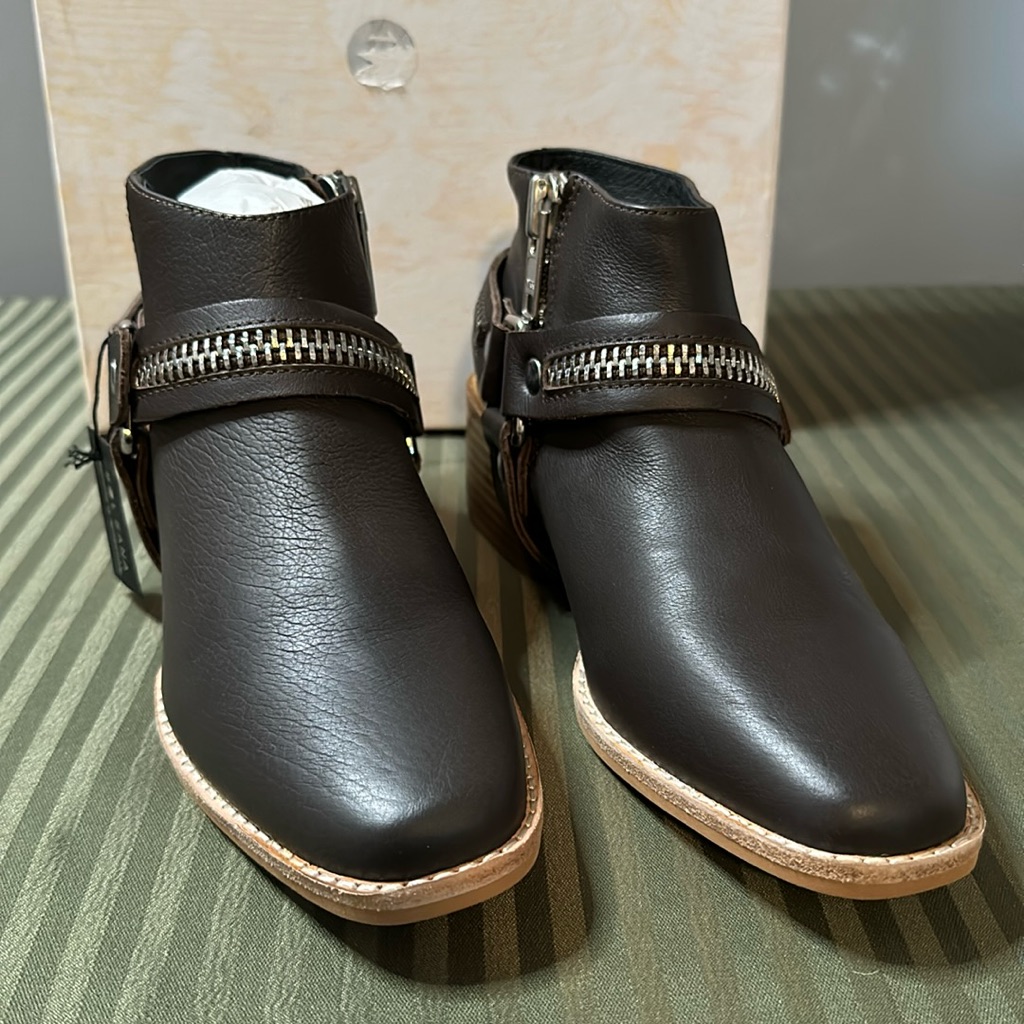Nib Women’s 37 Sol Sana Eddie Moto Brown Leather Booties